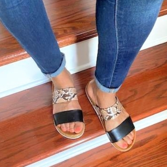 Qupid two strap snake skin sandals - Picture 3 of 3